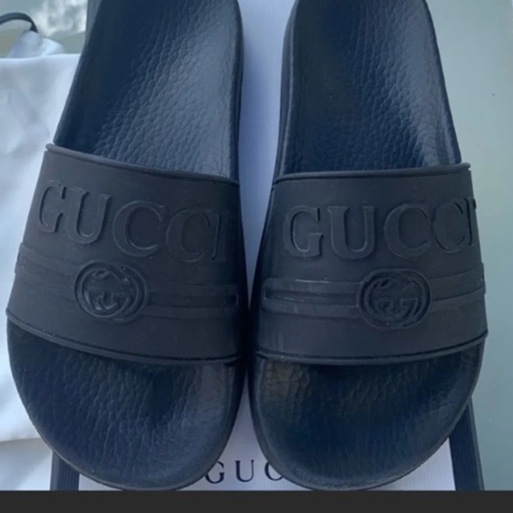 Gucci rubber slides